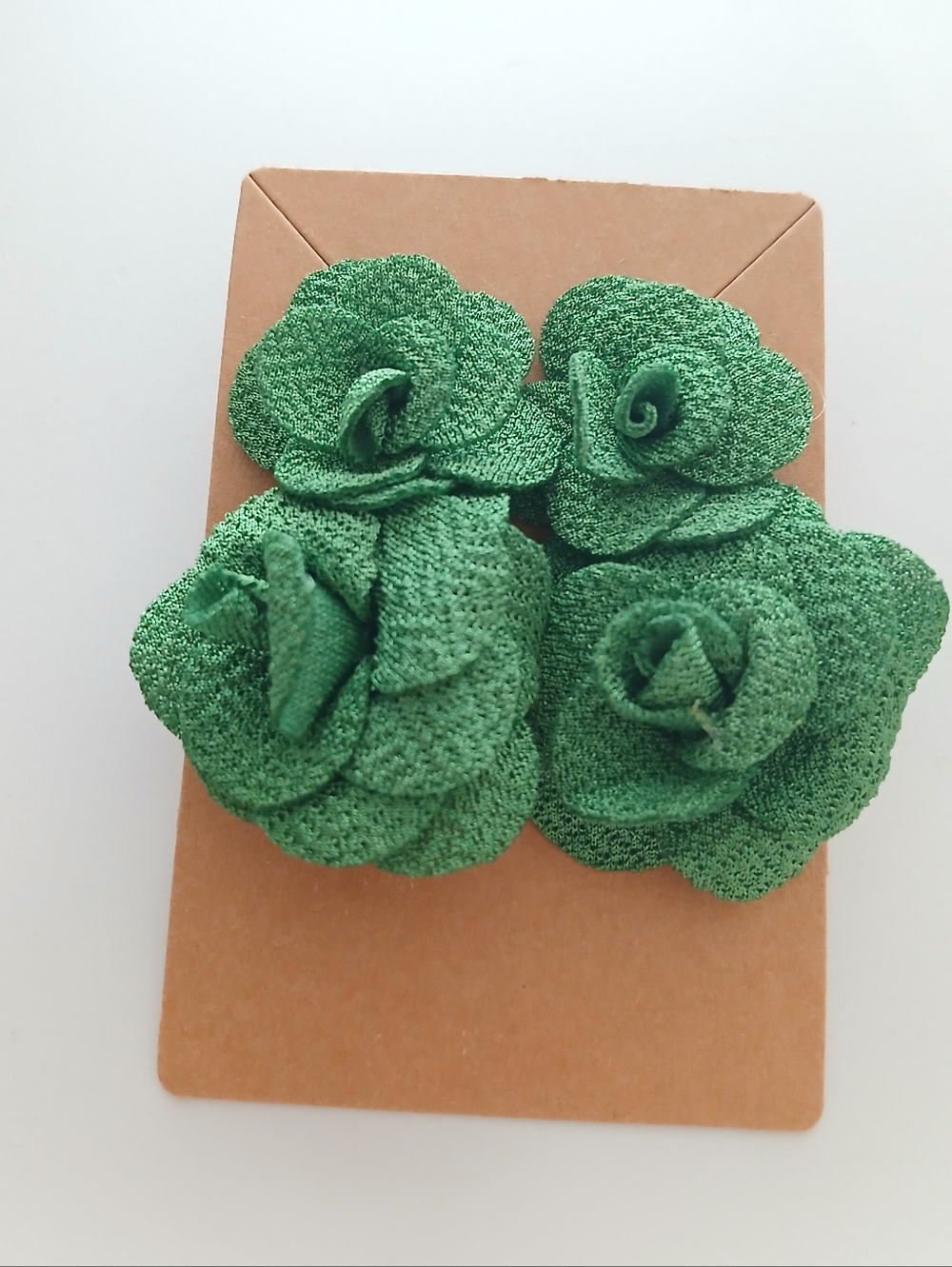 Fashion Jewelry Green Fabric Rose Cluster Earrings - Picture 1 of 3